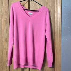 Pink v neck sweater. Croft and barrow size L